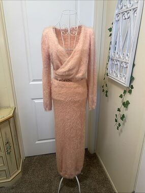 Hera Collection Blush Pink Faux-Fur Wrap Long Sleeve Maxi Dress